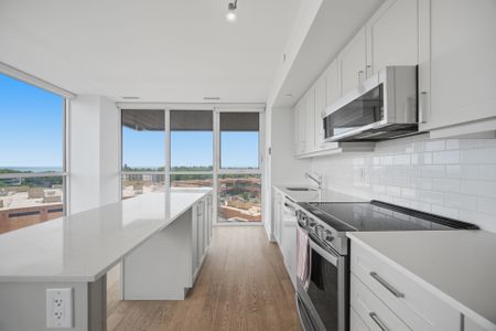 For Lease - 1063 Douglas Mccurdy Common Unit# 805, Mississauga, Ontario - Photo 3