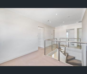 79B Norman Street, Innaloo, WA 6018 - Photo 5