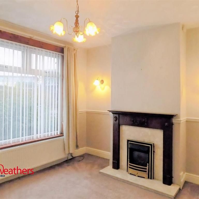 2 bedroom terraced house to rent - Photo 1