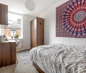 Room in a Shared House, Harold Place, LS6 - Photo 3