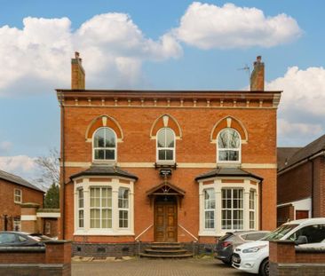 3 bedroom flat to rent - Photo 4