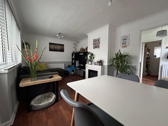 2 bedroom house to rent - Photo 1