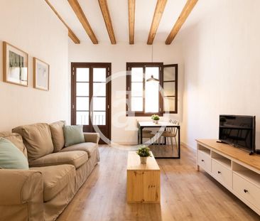 Piso de alquiler en Carrer Joaquín Costa, El Raval - Photo 2