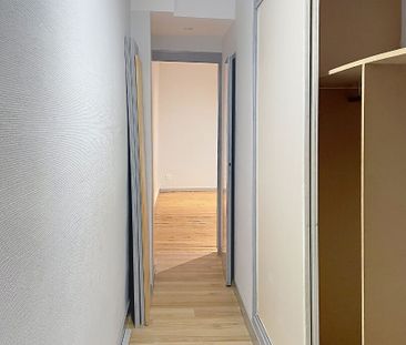 Location Appartement 2 pièces 53m² LA ROCHELLE 17000 - Photo 3