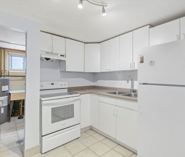 For Lease - 35 Twenty Fourth Street Unit# Lower, Toronto, Ontario - Photo 4