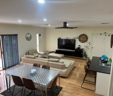 Modern 3-Bedroom Rental in Prime St Marys Location - Photo 4