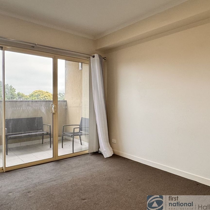 Great Location - Photo 1