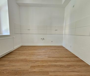 Frisch renovierte Wohnung mit Einbauküche - Photo 1