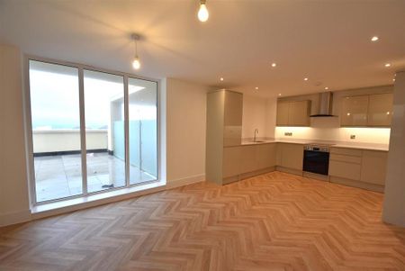 2 bedroom apartment to rent - Photo 3