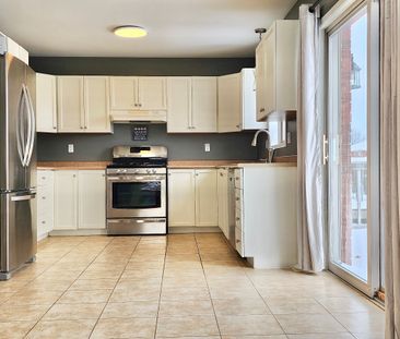 For Lease - 132 Brown Wood Drive, Barrie, Ontario - Photo 1