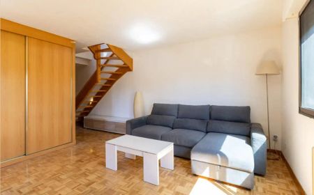 Apartamento de alquiler en Calle de Pilar Cavero, 5c, San Pascual - Photo 3