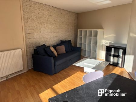 Location Appartement T 3 - Rennes - Lorient - Saint-Brieuc - Photo 2