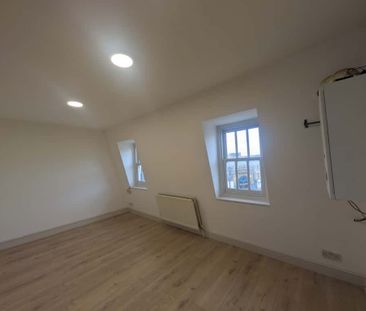 1 Bed Flat, Camden Road, NW1 - Photo 3