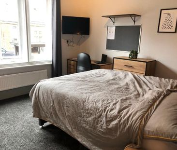 16 bedroom flat to rent - Photo 5