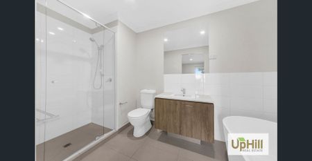 For Rent — Stylish 4-Bedroom Family Home- 2 Gudali Walk, Clyde North VIC 3978 - Photo 4