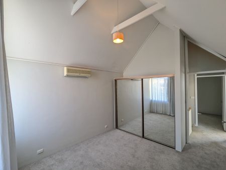 372 Carrington Street, Adelaide, SA 5000 - Photo 2