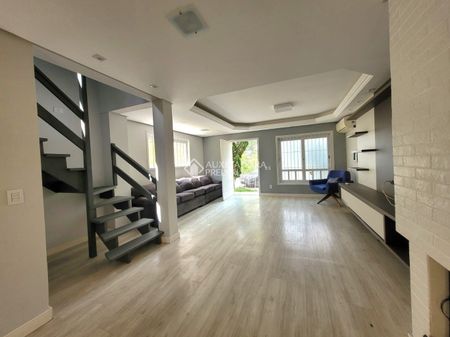 Casa com 3 quartos e 174m² para alugar em Aberta dos Morros, Porto Alegre. - Photo 4
