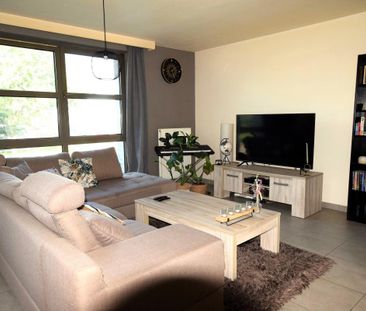 Appartement voor € 800 - Photo 1