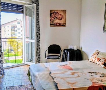 Posto letto 350 o stanza singola zona M1 Bisceglie - Photo 1