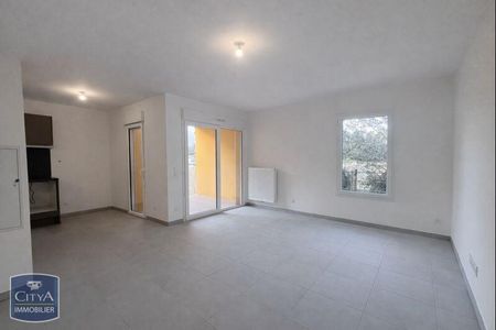 Location Appartement 2 pièces 49m² AVIGNON 84000 - Photo 2