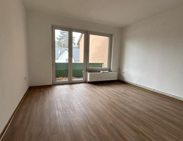 Schöne 2,5-Zimmer Wohnung ab sofort frei! - Foto 1