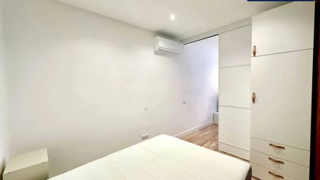 Apartamento de alquiler en Calle del Limón, Universidad - Malasaña - Photo 4
