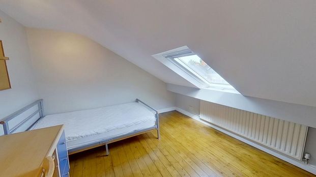 6 bedroom house to rent - Photo 1