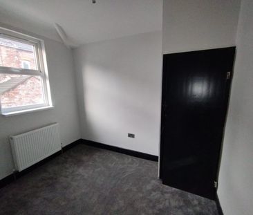 5 Bed Terraced House, Priory Road, L4 - Photo 5