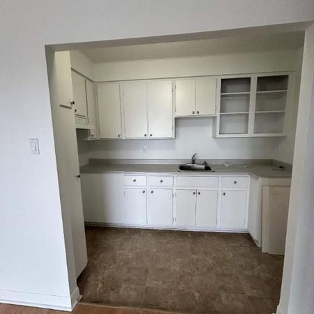 1 CH - 1 SDB - Québec - $945 /mo - Photo 3