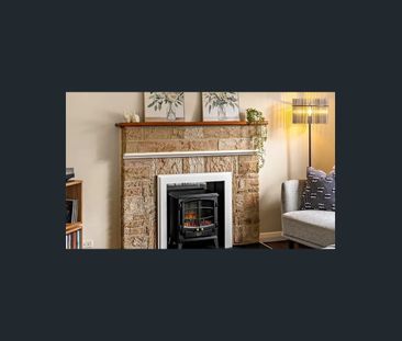 Stylish Renovated Home in a Quiet, Convenient Location - Photo 1