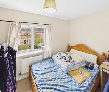 2 bedroom semi-detached house to rent - Photo 3