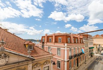 1 Bedroom Apartment with swimming pool, Janelas Verdes, Lisboa