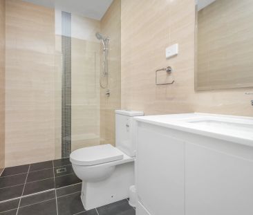 Modern Apartment By The River - Photo 5