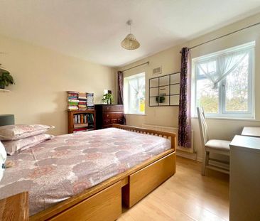 2 bedroom semi-detached house to rent - Photo 4