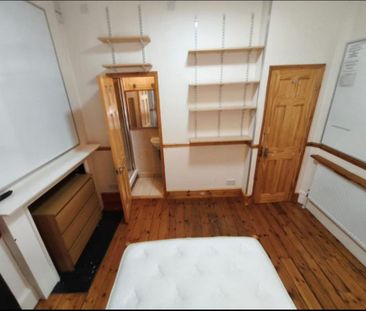 6 bedroom house share to rent - Photo 4