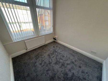 Northumberland Avenue, North Shore, B... - Photo 4