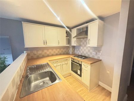 2 bedroom apartment to rent - Photo 5