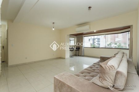 Apartamento com 2 quartos e 184m² para alugar em Petrópolis, Porto Alegre. - Photo 3