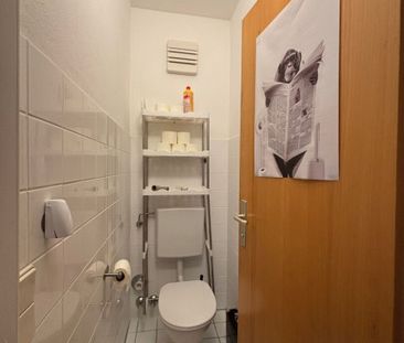 Charmante 2-Zimmer-Wohnung mit großzügigem Wohnbereich in Linz/Ebel... - Foto 4