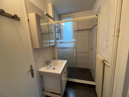 Location Appartement 4 pièces 74m² L HAY LES ROSES 94240 - Photo 5