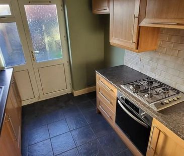 3 bedroom terraced house to rent - Photo 6