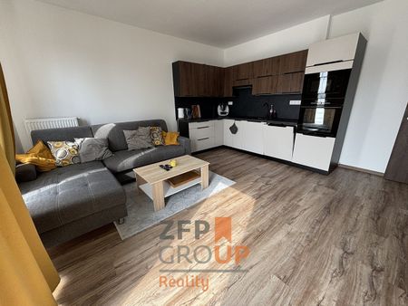 Pronájem bytu 2+kk 53 m² - Fotografie 2
