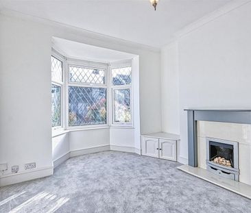 2 bedroom end of terrace house to rent - Photo 2