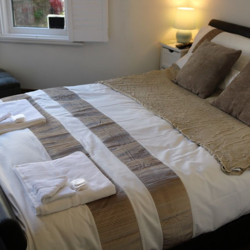 2 Bed Flat, Bayswater Road, BS7 - Photo 1