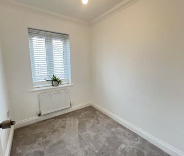 Academia Avenue - Photo 2