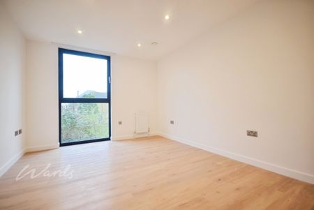 2 bedroom flat to rent - Photo 2