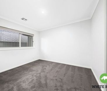 27 Tabrett Street, Googong - Photo 6