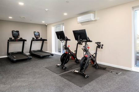 Walton Court, Station Avenue, Walton-On-Thames, KT12 - Photo 2