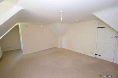 3 bedroom property to rent in Watlington - Photo 3