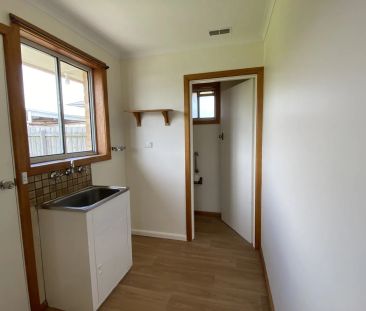 Charming 3-bedroom home - Photo 6